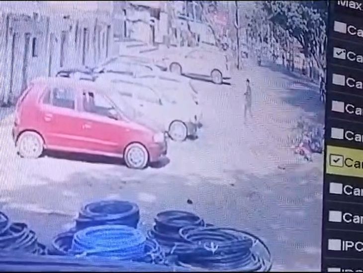 LIVE VIDEO of road accident in Pendra | पेंड्रा में सड़क हादसे का LIVE VIDEO: 2 बाइक की आमने-सामने भिड़ंत, युवा व्यापारी की मौत, सिर, चेहरा और सीने में आई चोट